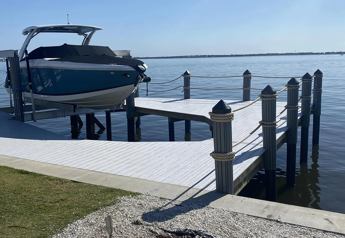 Dock and boat lift integration | Top Notch Docks projects Finished Top Notch Docks dock and boat lift integration